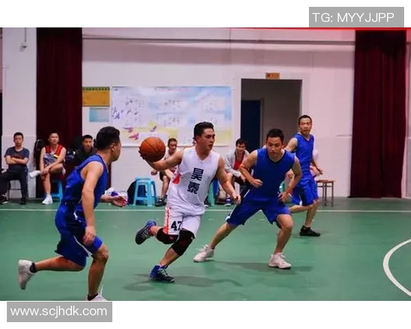 重庆篮球队荣登篮球配合排行榜第一名展现团队默契与实力